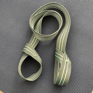 Lululemon yoga mat strap